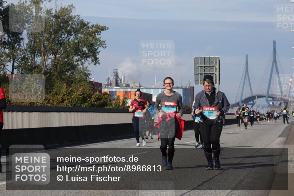 03.10.2025 - Köhlbrandbrückenlauf Luisa Fischer http://msf.ph/oto/8986813 03.10.2025 11:21:35 Position 3 2452, 2665 meine-sportfotos.de