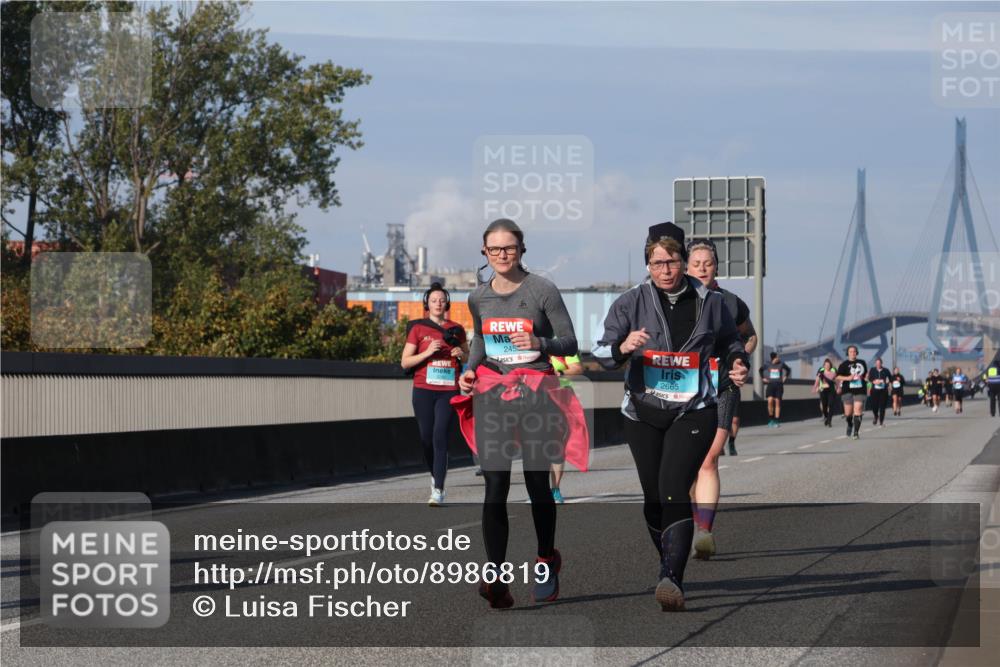 03.10.2025 - Köhlbrandbrückenlauf Luisa Fischer http://msf.ph/oto/8986819 03.10.2025 11:21:36 Position 3 245, 2665 meine-sportfotos.de