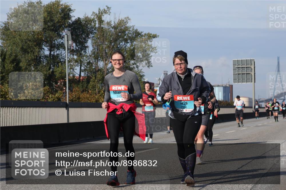 03.10.2025 - Köhlbrandbrückenlauf Luisa Fischer http://msf.ph/oto/8986832 03.10.2025 11:21:38 Position 3 245, 2665 meine-sportfotos.de