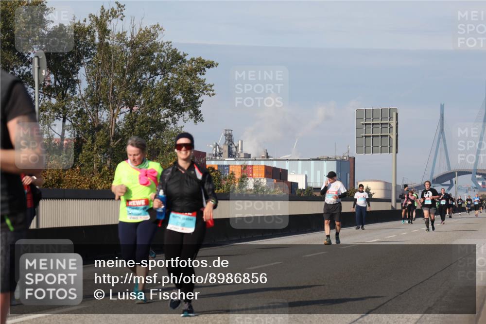 03.10.2025 - Köhlbrandbrückenlauf Luisa Fischer http://msf.ph/oto/8986856 03.10.2025 11:21:42 Position 3  meine-sportfotos.de