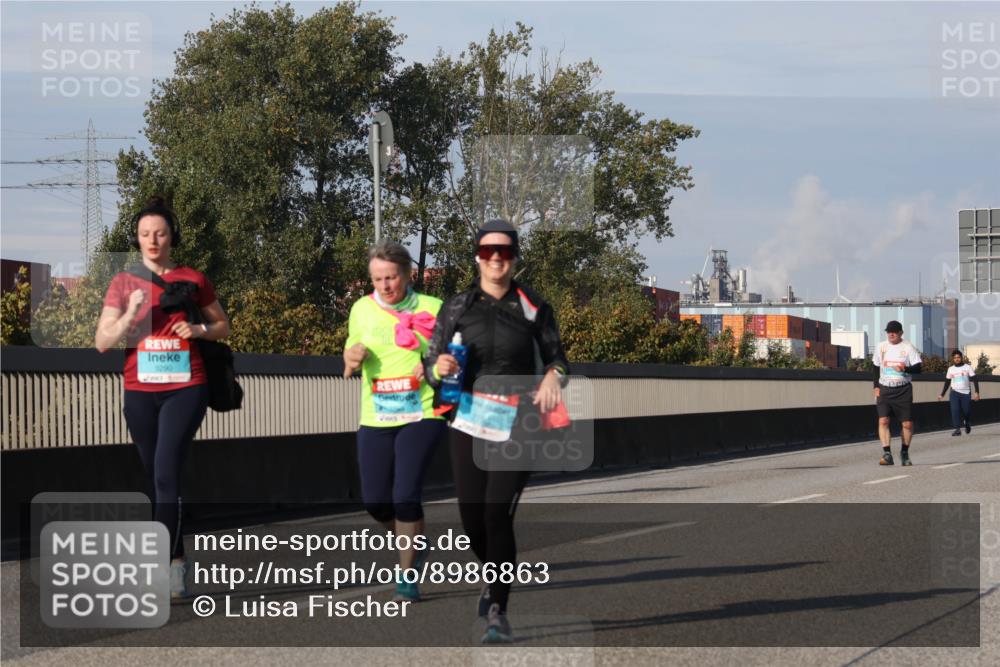 03.10.2025 - Köhlbrandbrückenlauf Luisa Fischer http://msf.ph/oto/8986863 03.10.2025 11:21:43 Position 3  meine-sportfotos.de