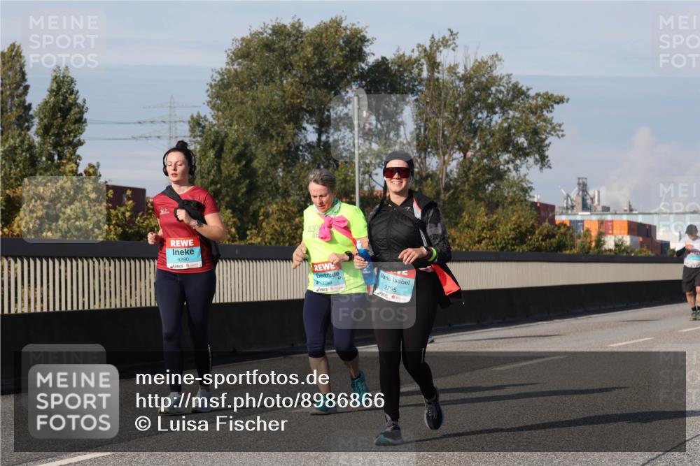 03.10.2025 - Köhlbrandbrückenlauf Luisa Fischer http://msf.ph/oto/8986866 03.10.2025 11:21:44 Position 3 3290, 3289, 2795 meine-sportfotos.de