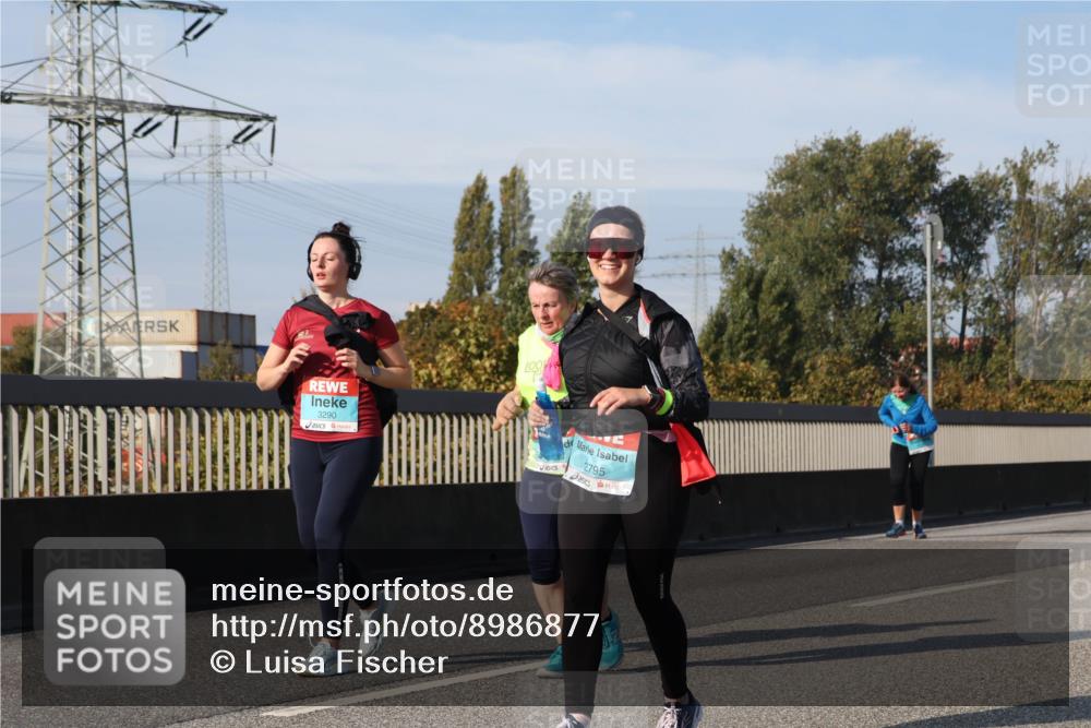 03.10.2025 - Köhlbrandbrückenlauf Luisa Fischer http://msf.ph/oto/8986877 03.10.2025 11:21:46 Position 3 3290, 2795 meine-sportfotos.de