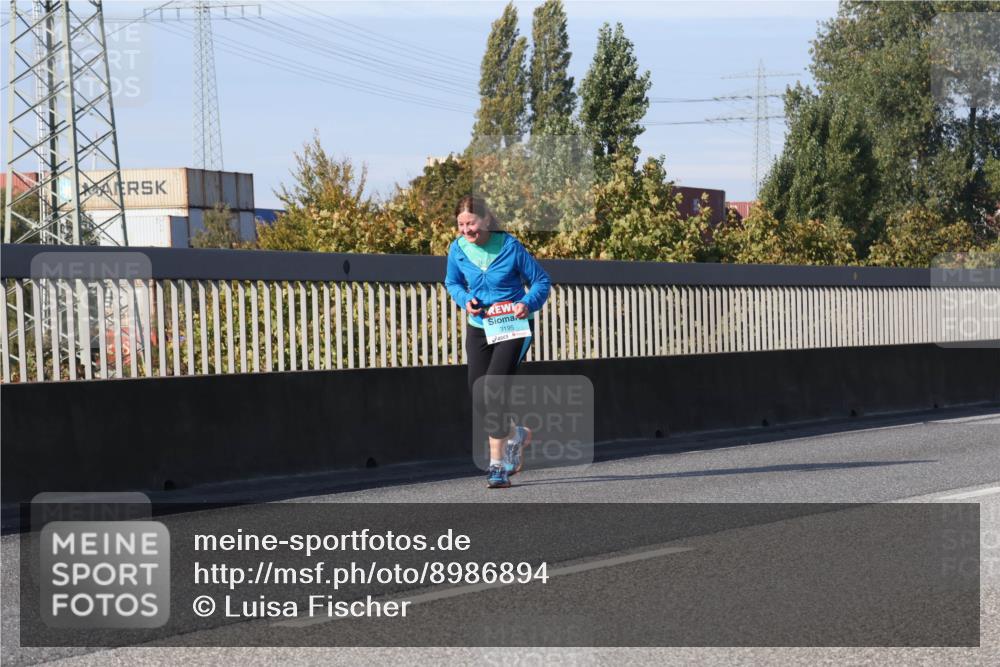 03.10.2025 - Köhlbrandbrückenlauf Luisa Fischer http://msf.ph/oto/8986894 03.10.2025 11:21:50 Position 3 3195 meine-sportfotos.de