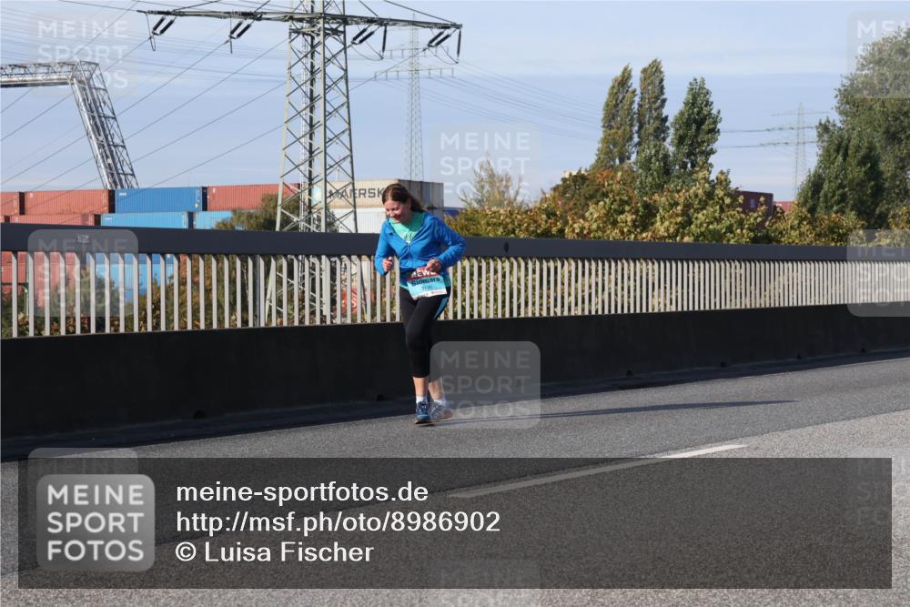 03.10.2025 - Köhlbrandbrückenlauf Luisa Fischer http://msf.ph/oto/8986902 03.10.2025 11:21:52 Position 3 780, 3195 meine-sportfotos.de