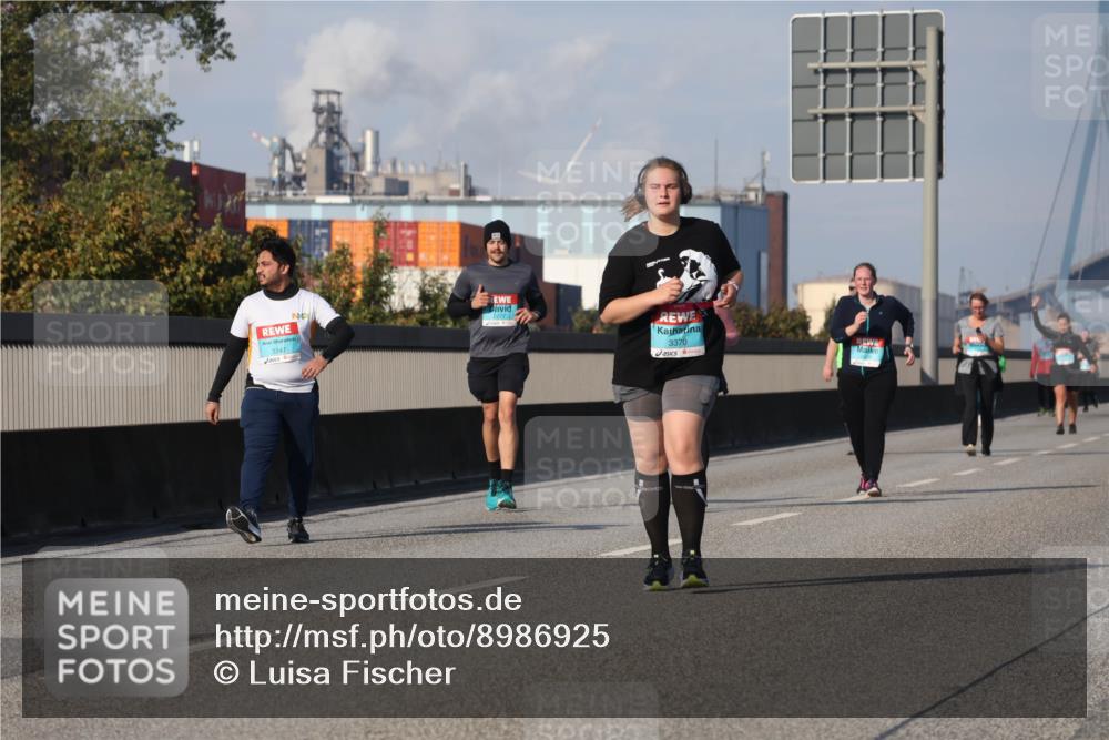 03.10.2025 - Köhlbrandbrückenlauf Luisa Fischer http://msf.ph/oto/8986925 03.10.2025 11:22:00 Position 3 3347, 277, 3370 meine-sportfotos.de