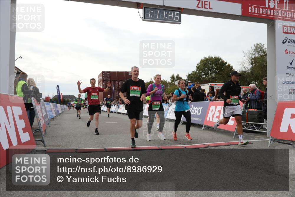 03.10.2025 - Köhlbrandbrückenlauf Yannick Fuchs http://msf.ph/oto/8986929 03.10.2025 16:11:45 Ziel 7330, 7419, 7469, 7533, 7658, 9200, 9202, 9392, 9634 meine-sportfotos.de