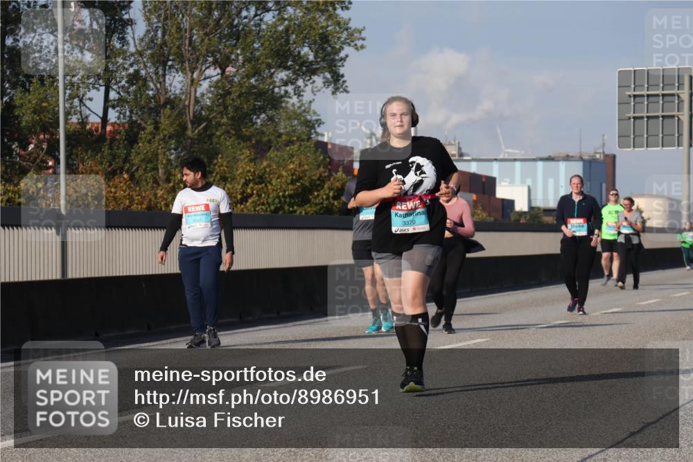 03.10.2025 - Köhlbrandbrückenlauf Luisa Fischer http://msf.ph/oto/8986951 03.10.2025 11:22:05 Position 3 3347, 3370 meine-sportfotos.de