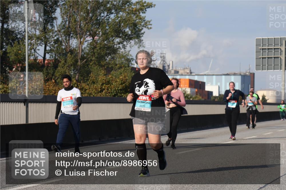 03.10.2025 - Köhlbrandbrückenlauf Luisa Fischer http://msf.ph/oto/8986956 03.10.2025 11:22:05 Position 3 3347, 3370 meine-sportfotos.de