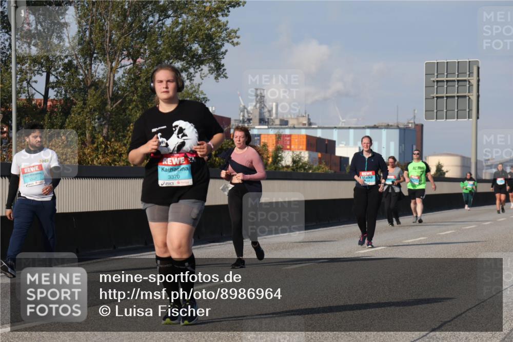 03.10.2025 - Köhlbrandbrückenlauf Luisa Fischer http://msf.ph/oto/8986964 03.10.2025 11:22:06 Position 3 3347, 3370 meine-sportfotos.de