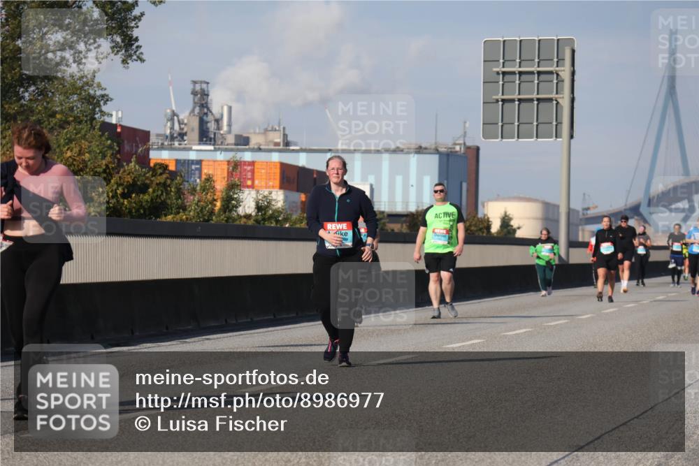 03.10.2025 - Köhlbrandbrückenlauf Luisa Fischer http://msf.ph/oto/8986977 03.10.2025 11:22:08 Position 3  meine-sportfotos.de