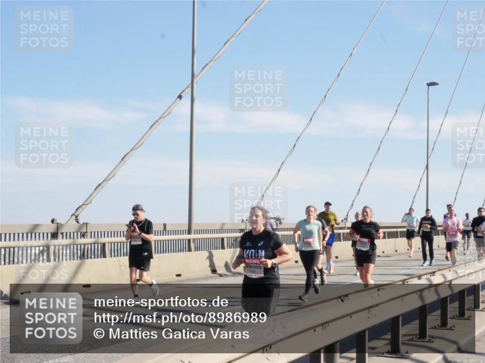 03.10.2025 - Köhlbrandbrückenlauf Matties Gatica Varas http://msf.ph/oto/8986989 03.10.2025 12:27:51 Position 2 1, 4364 meine-sportfotos.de