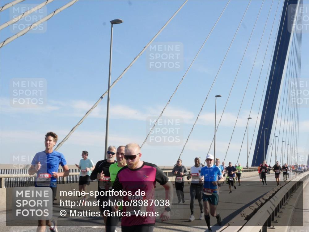 03.10.2025 - Köhlbrandbrückenlauf Matties Gatica Varas http://msf.ph/oto/8987038 03.10.2025 12:27:59 Position 2 6562, 4065 meine-sportfotos.de