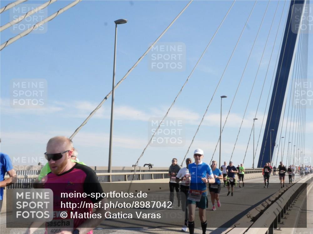 03.10.2025 - Köhlbrandbrückenlauf Matties Gatica Varas http://msf.ph/oto/8987042 03.10.2025 12:27:59 Position 2 4065 meine-sportfotos.de