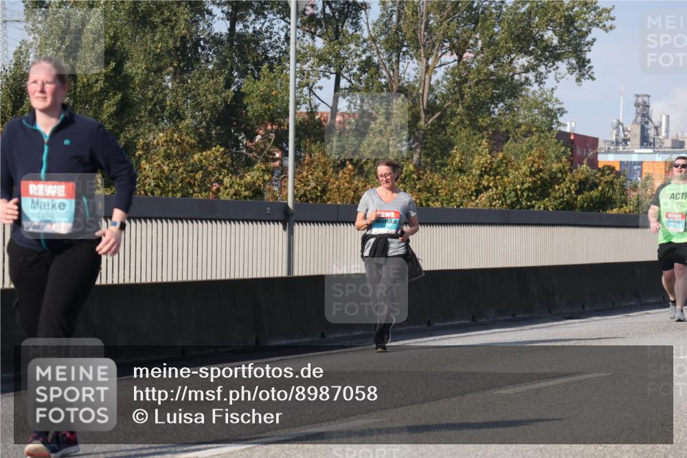 03.10.2025 - Köhlbrandbrückenlauf Luisa Fischer http://msf.ph/oto/8987058 03.10.2025 11:22:17 Position 3 2428 meine-sportfotos.de
