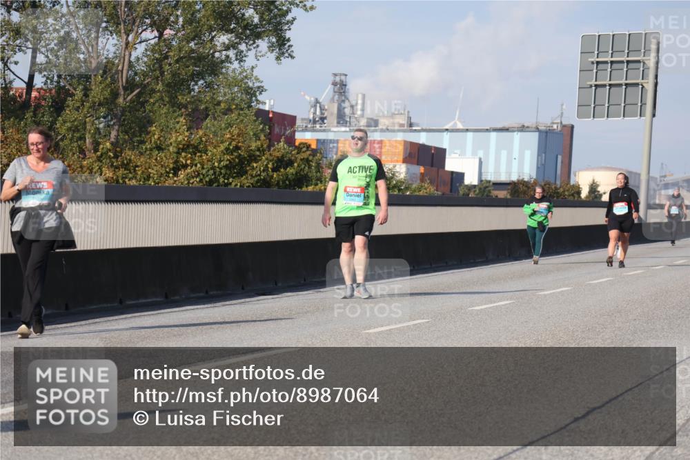 03.10.2025 - Köhlbrandbrückenlauf Luisa Fischer http://msf.ph/oto/8987064 03.10.2025 11:22:17 Position 3  meine-sportfotos.de