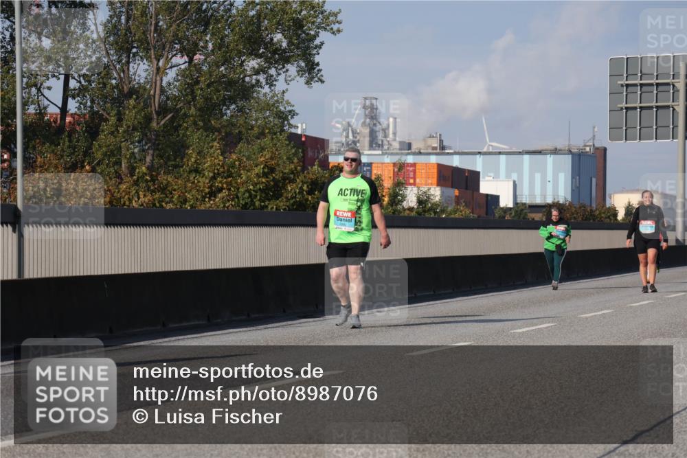 03.10.2025 - Köhlbrandbrückenlauf Luisa Fischer http://msf.ph/oto/8987076 03.10.2025 11:22:19 Position 3  meine-sportfotos.de