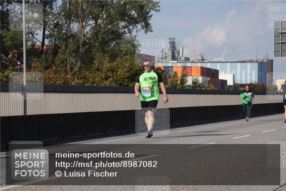 03.10.2025 - Köhlbrandbrückenlauf Luisa Fischer http://msf.ph/oto/8987082 03.10.2025 11:22:19 Position 3  meine-sportfotos.de