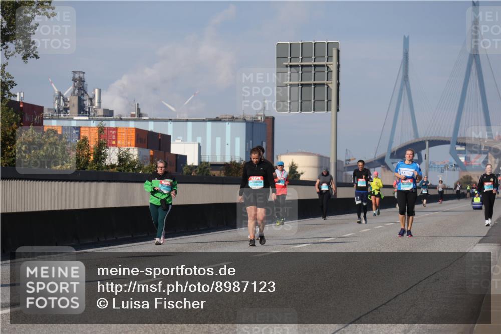 03.10.2025 - Köhlbrandbrückenlauf Luisa Fischer http://msf.ph/oto/8987123 03.10.2025 11:22:23 Position 3  meine-sportfotos.de