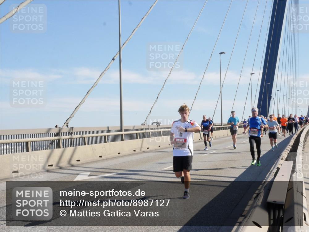 03.10.2025 - Köhlbrandbrückenlauf Matties Gatica Varas http://msf.ph/oto/8987127 03.10.2025 12:28:15 Position 2  meine-sportfotos.de
