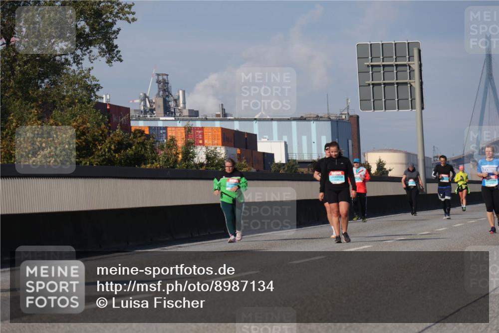 03.10.2025 - Köhlbrandbrückenlauf Luisa Fischer http://msf.ph/oto/8987134 03.10.2025 11:22:24 Position 3  meine-sportfotos.de