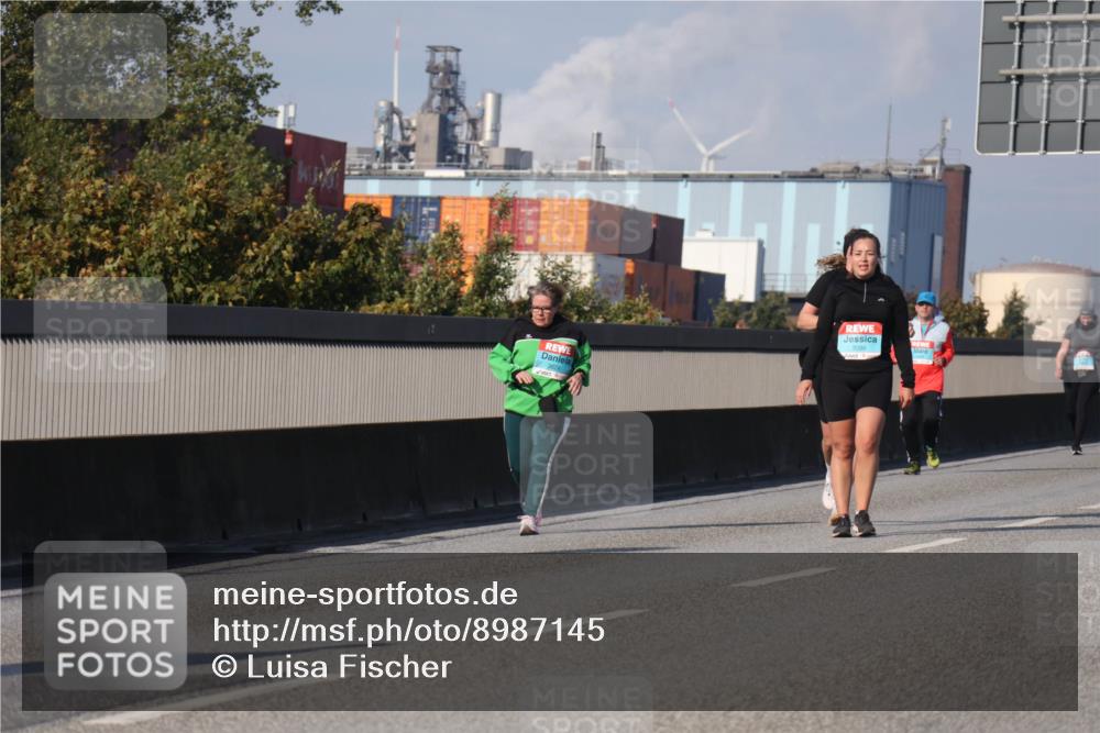 03.10.2025 - Köhlbrandbrückenlauf Luisa Fischer http://msf.ph/oto/8987145 03.10.2025 11:22:25 Position 3  meine-sportfotos.de