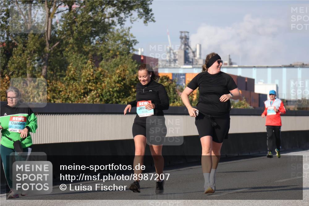 03.10.2025 - Köhlbrandbrückenlauf Luisa Fischer http://msf.ph/oto/8987207 03.10.2025 11:22:32 Position 3 3624, 3098 meine-sportfotos.de