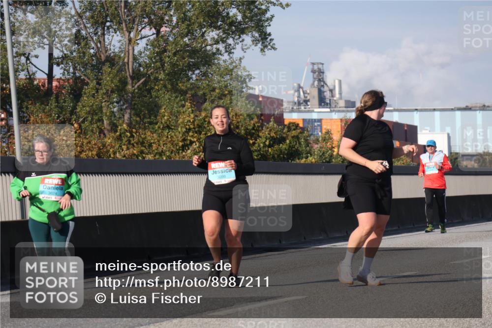 03.10.2025 - Köhlbrandbrückenlauf Luisa Fischer http://msf.ph/oto/8987211 03.10.2025 11:22:33 Position 3 3624, 3098 meine-sportfotos.de