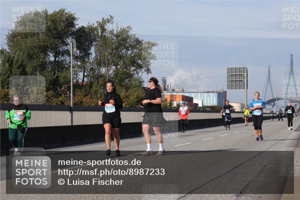 03.10.2025 - Köhlbrandbrückenlauf Luisa Fischer http://msf.ph/oto/8987233 03.10.2025 11:22:35 Position 3  meine-sportfotos.de