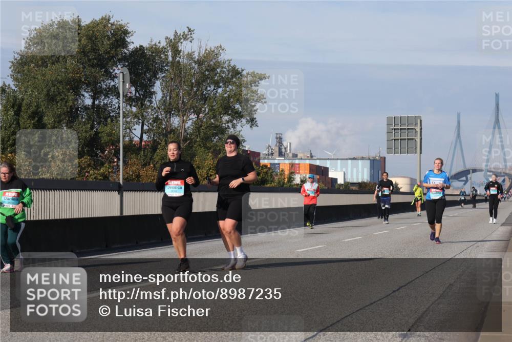 03.10.2025 - Köhlbrandbrückenlauf Luisa Fischer http://msf.ph/oto/8987235 03.10.2025 11:22:36 Position 3  meine-sportfotos.de