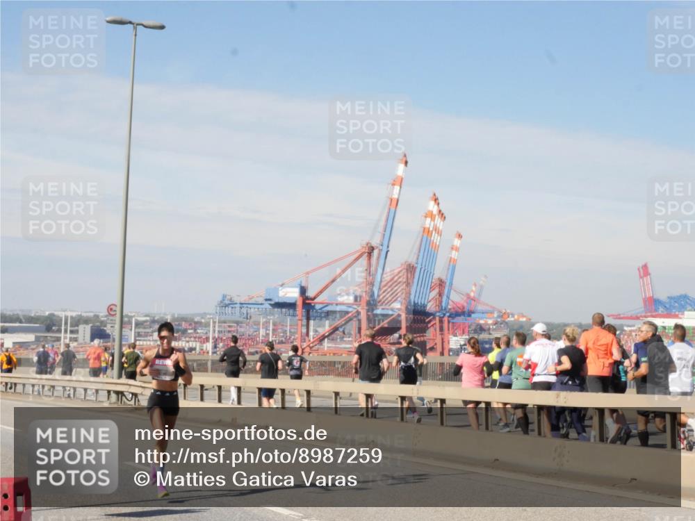 03.10.2025 - Köhlbrandbrückenlauf Matties Gatica Varas http://msf.ph/oto/8987259 03.10.2025 12:28:52 Position 2  meine-sportfotos.de