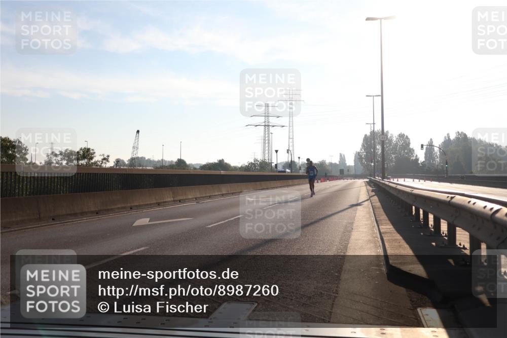 03.10.2025 - Köhlbrandbrückenlauf Luisa Fischer http://msf.ph/oto/8987260 03.10.2025 10:09:06 Position 3  meine-sportfotos.de