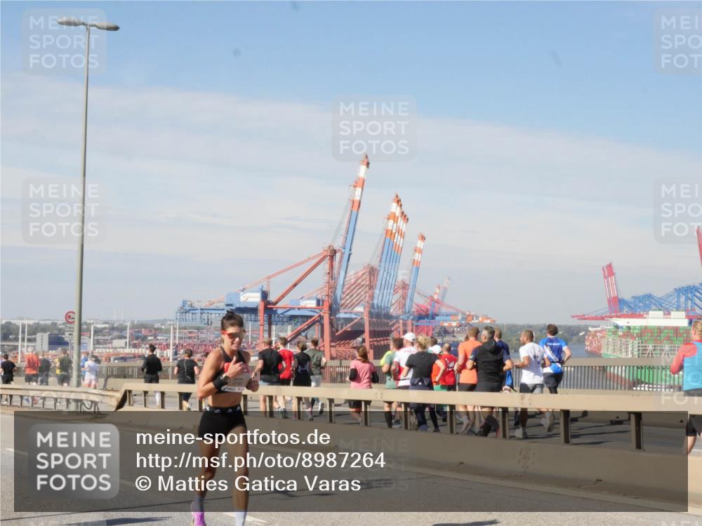 03.10.2025 - Köhlbrandbrückenlauf Matties Gatica Varas http://msf.ph/oto/8987264 03.10.2025 12:28:53 Position 2  meine-sportfotos.de