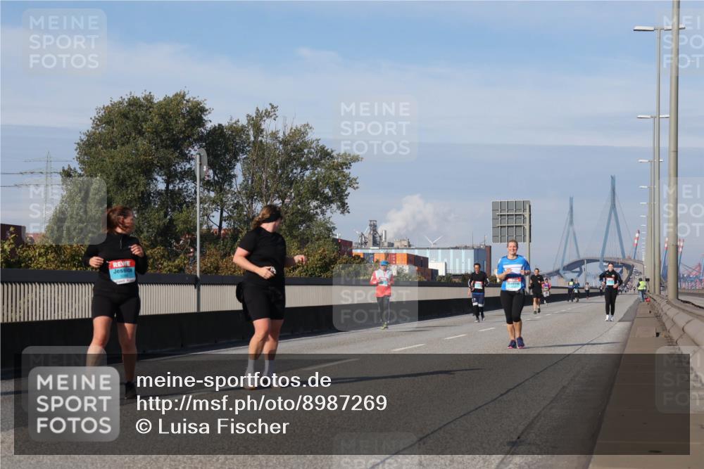 03.10.2025 - Köhlbrandbrückenlauf Luisa Fischer http://msf.ph/oto/8987269 03.10.2025 11:22:38 Position 3  meine-sportfotos.de