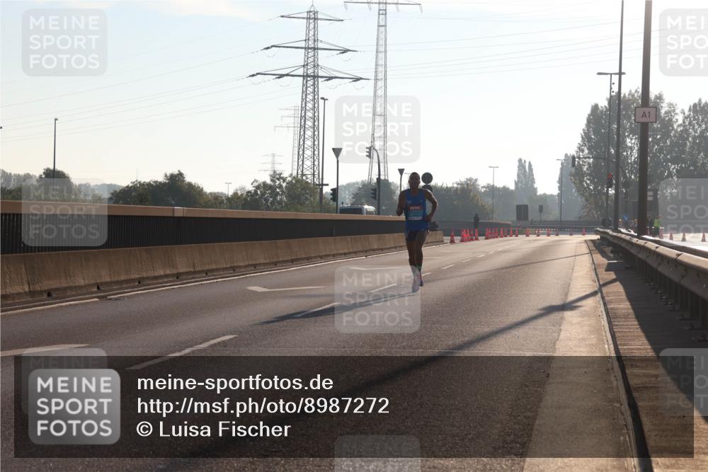 03.10.2025 - Köhlbrandbrückenlauf Luisa Fischer http://msf.ph/oto/8987272 03.10.2025 10:09:06 Position 3  meine-sportfotos.de