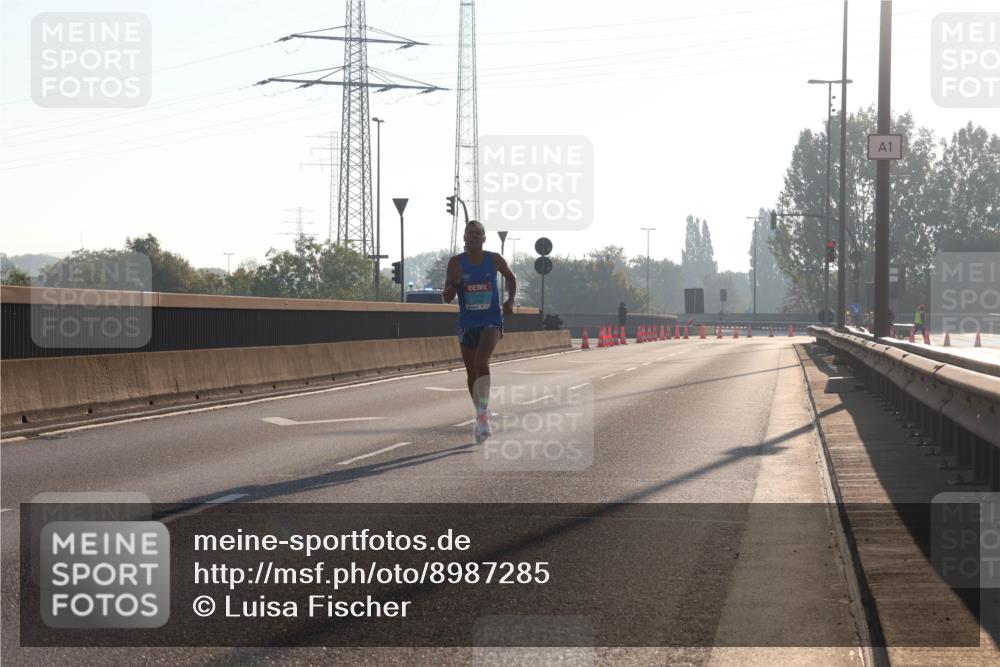 03.10.2025 - Köhlbrandbrückenlauf Luisa Fischer http://msf.ph/oto/8987285 03.10.2025 10:09:07 Position 3 1 meine-sportfotos.de