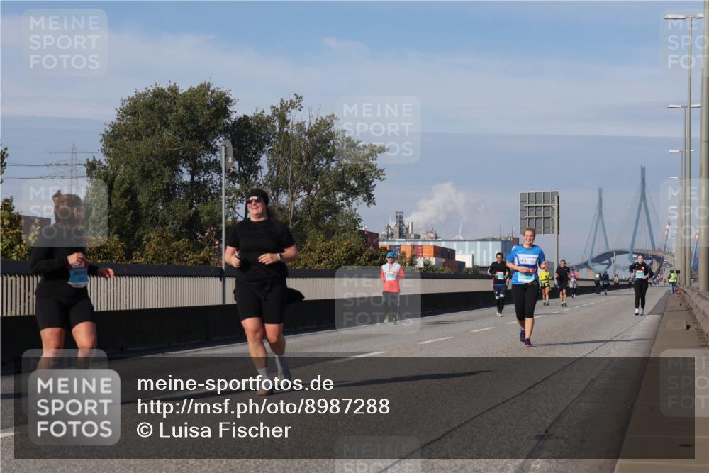 03.10.2025 - Köhlbrandbrückenlauf Luisa Fischer http://msf.ph/oto/8987288 03.10.2025 11:22:39 Position 3  meine-sportfotos.de