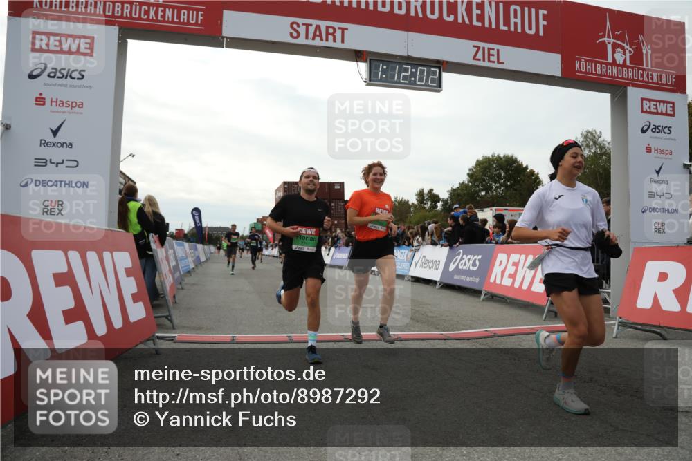 03.10.2025 - Köhlbrandbrückenlauf Yannick Fuchs http://msf.ph/oto/8987292 03.10.2025 16:12:00 Ziel 7122, 7463, 7566, 7613, 7757, 8096, 8110, 8259, 8569, 9159, 9399 meine-sportfotos.de