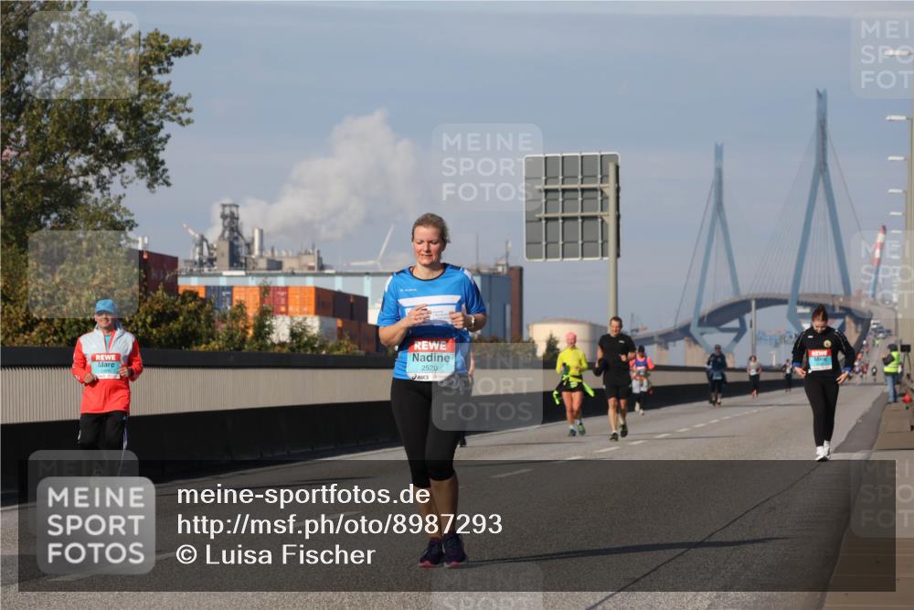 03.10.2025 - Köhlbrandbrückenlauf Luisa Fischer http://msf.ph/oto/8987293 03.10.2025 11:22:41 Position 3 2520 meine-sportfotos.de