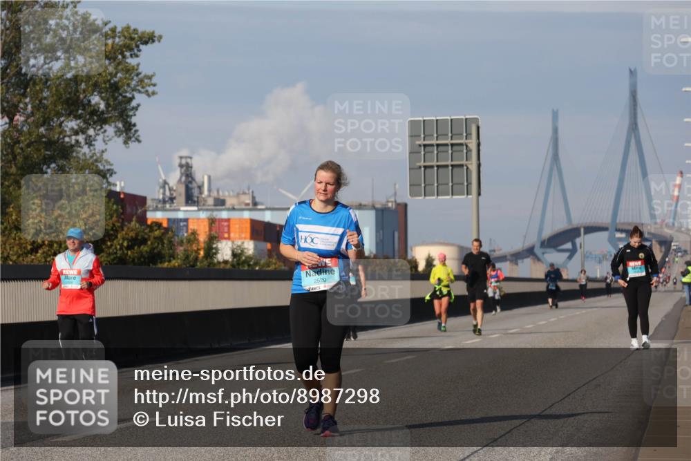 03.10.2025 - Köhlbrandbrückenlauf Luisa Fischer http://msf.ph/oto/8987298 03.10.2025 11:22:41 Position 3 2520 meine-sportfotos.de