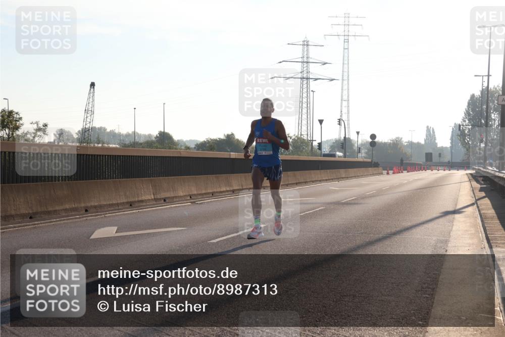 03.10.2025 - Köhlbrandbrückenlauf Luisa Fischer http://msf.ph/oto/8987313 03.10.2025 10:09:09 Position 3  meine-sportfotos.de