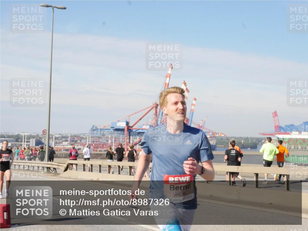 03.10.2025 - Köhlbrandbrückenlauf Matties Gatica Varas http://msf.ph/oto/8987326 03.10.2025 12:29:06 Position 2 6638 meine-sportfotos.de