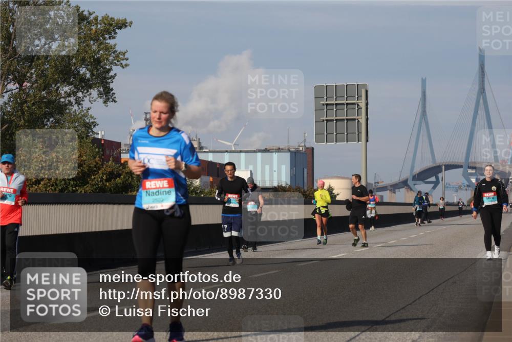03.10.2025 - Köhlbrandbrückenlauf Luisa Fischer http://msf.ph/oto/8987330 03.10.2025 11:22:43 Position 3  meine-sportfotos.de