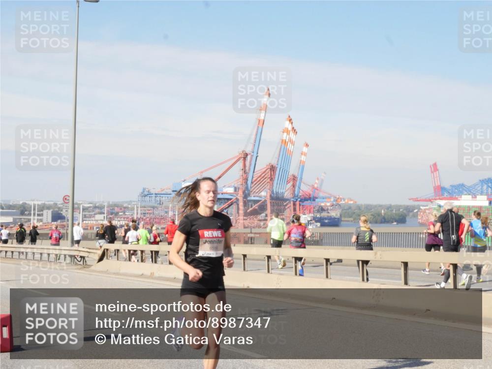 03.10.2025 - Köhlbrandbrückenlauf Matties Gatica Varas http://msf.ph/oto/8987347 03.10.2025 12:29:09 Position 2 6516 meine-sportfotos.de