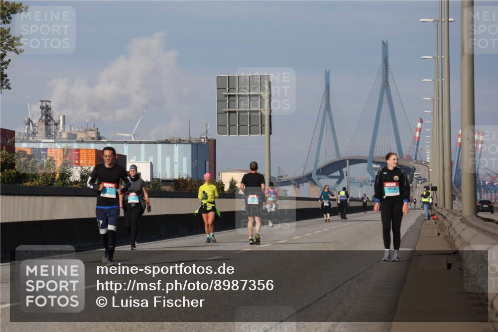 03.10.2025 - Köhlbrandbrückenlauf Luisa Fischer http://msf.ph/oto/8987356 03.10.2025 11:22:44 Position 3  meine-sportfotos.de