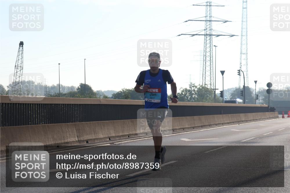 03.10.2025 - Köhlbrandbrückenlauf Luisa Fischer http://msf.ph/oto/8987359 03.10.2025 10:09:42 Position 3 3247 meine-sportfotos.de