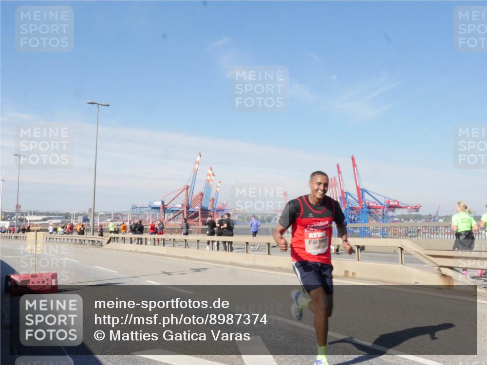 03.10.2025 - Köhlbrandbrückenlauf Matties Gatica Varas http://msf.ph/oto/8987374 03.10.2025 12:29:15 Position 2 4 meine-sportfotos.de