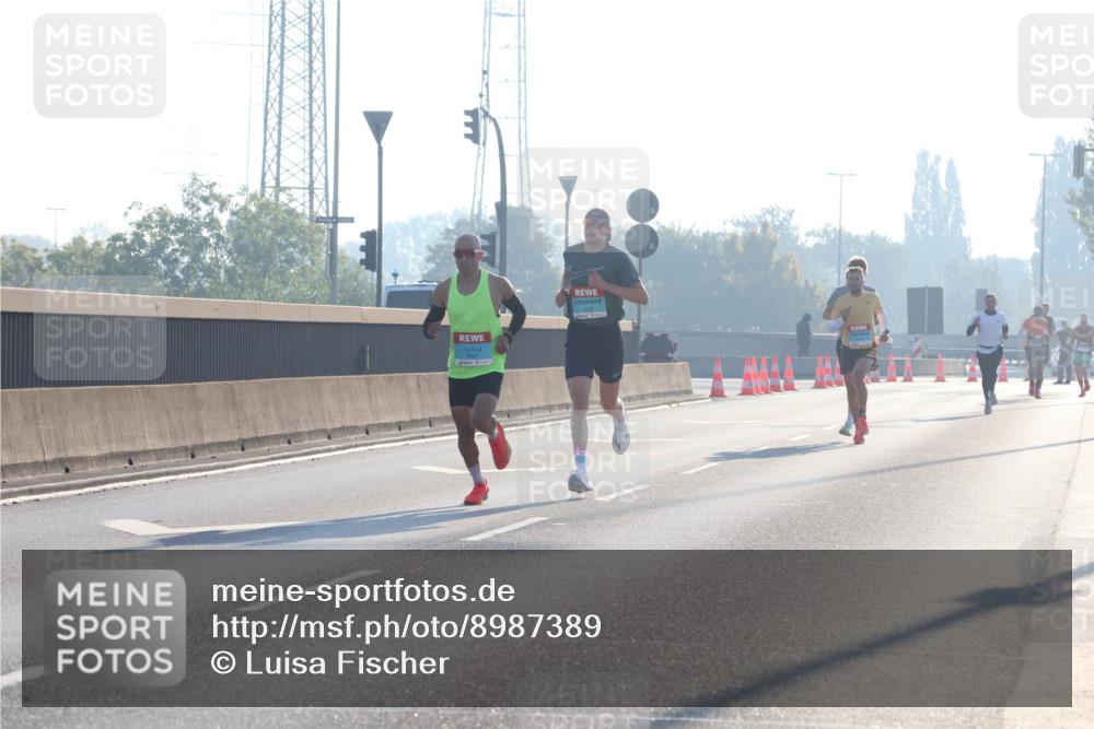03.10.2025 - Köhlbrandbrückenlauf Luisa Fischer http://msf.ph/oto/8987389 03.10.2025 10:09:53 Position 3  meine-sportfotos.de