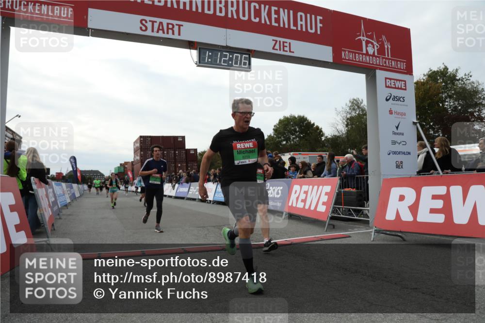 03.10.2025 - Köhlbrandbrückenlauf Yannick Fuchs http://msf.ph/oto/8987418 03.10.2025 16:12:04 Ziel 7463, 7468, 7825, 8259, 8569, 8939, 8951, 9159, 9399 meine-sportfotos.de