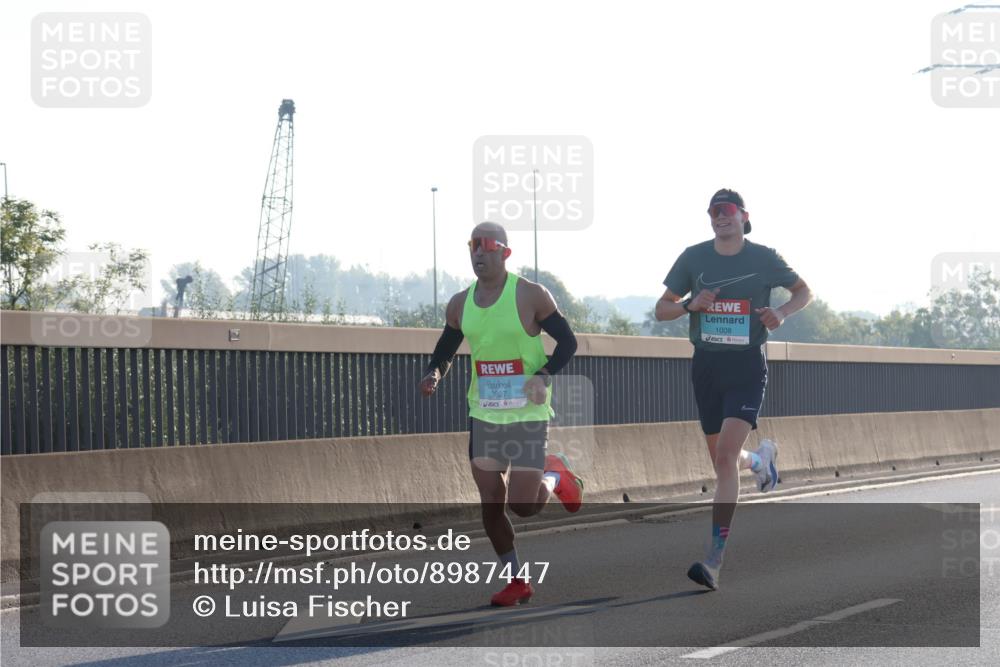 03.10.2025 - Köhlbrandbrückenlauf Luisa Fischer http://msf.ph/oto/8987447 03.10.2025 10:09:56 Position 3 3807, 1008 meine-sportfotos.de